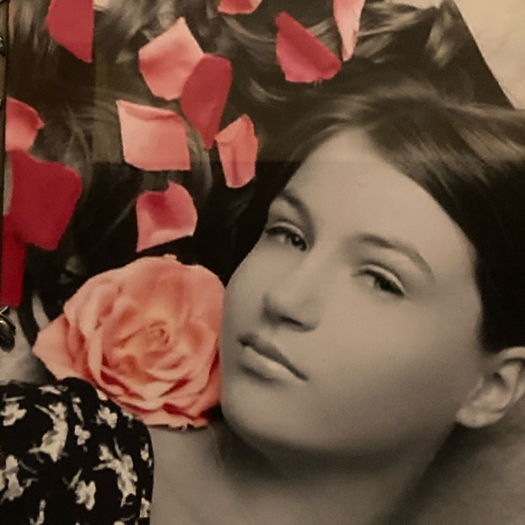 Meet your Posher, Hope - Picture 4 of 8